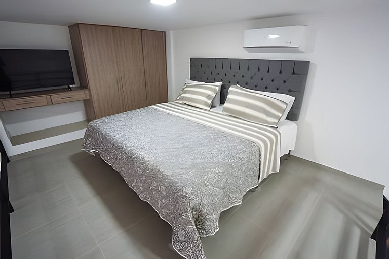 (305) Loft Duplex en Granada