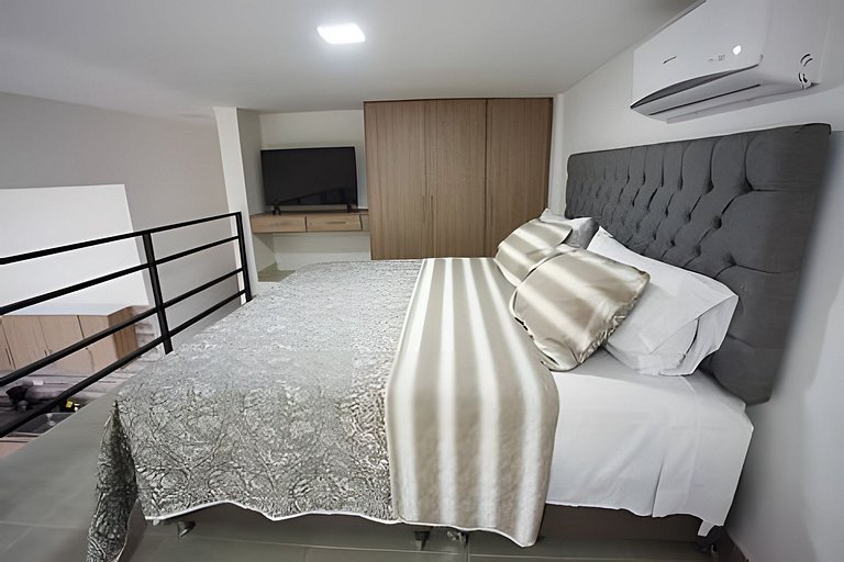 (305) Loft Duplex en Granada