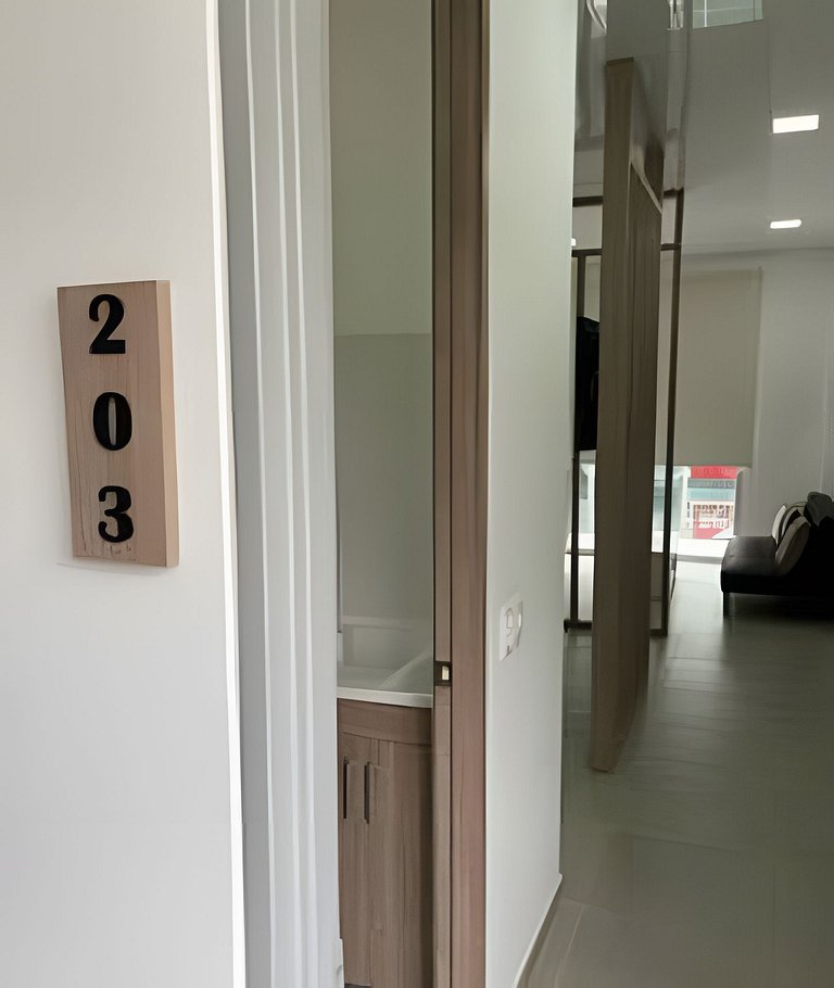 (203) Apartamento con Vista a la Ciudad en Granada